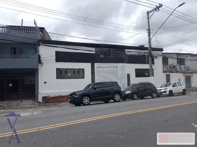 Galpão/Depósito/Armazém para alugar, 220m² no Vila Mazzei, São Paulo