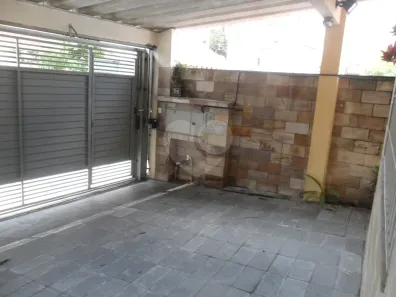 Casa com 3 Quartos à venda, 273m² no Vila Anglo Brasileira, São Paulo