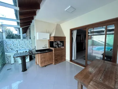 Casa com 5 Quartos à venda, 222m² no Ipanema, Porto Alegre