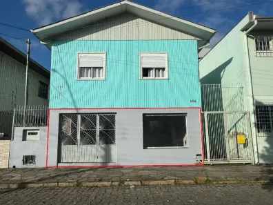 Ponto Comercial para alugar, 70m² no Pio X, Caxias do Sul