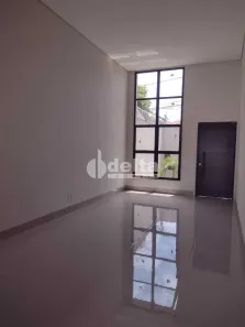 Casa com 3 Quartos à venda, 163m² no Novo Mundo, Uberlândia