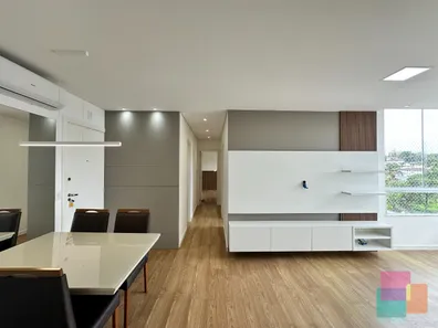 Apartamento com 3 Quartos para alugar, 70m² no Saguaçu, Joinville