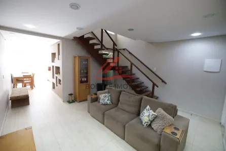 Sobrado com 3 Quartos à venda, 179m² no Parque São Vicente, Mauá