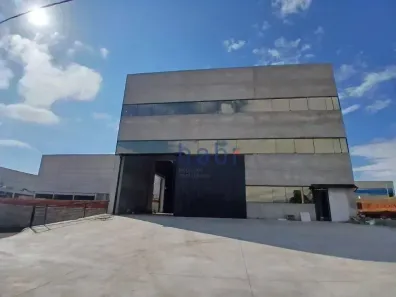 Galpão/Depósito/Armazém para alugar, 1200m² no Iporanga, Sorocaba