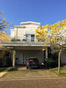 Casa de Condomínio com 3 Quartos para alugar, 221m² no Santo Amaro, São Paulo