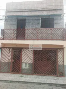 Sobrado com 2 Quartos para venda ou aluguel, 78m² no Santo Antônio, Lorena
