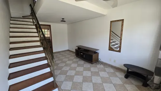 Casa de Condomínio com 2 Quartos à venda, 90m² no Jardim Guerreiro, Cotia