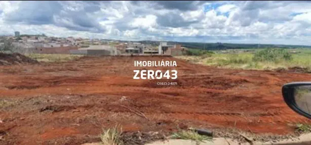 Lote/Terreno à venda, 500m² no Conjunto Residencial Roberto Conceição, Cambé