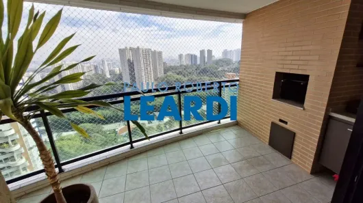 Apartamento com 4 Quartos à venda, 191m² no Vila Suzana, São Paulo