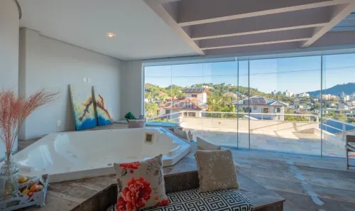Casa com 4 Quartos à venda, 596m² no João Paulo, Florianópolis
