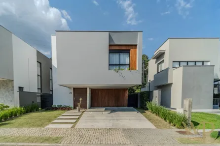 Casa de Condomínio com 3 Quartos à venda, 219m² no Vila Nova, Joinville