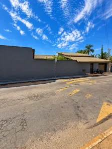 Casa com 5 Quartos à venda, 375m² no Loteamento Grande Retiro, Goiânia