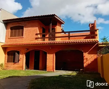 Casa com 3 Quartos à venda, 250m² no Jardim São Pedro, Porto Alegre