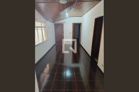 Casa com 3 Quartos à venda, 220m² no Vila Nivi, São Paulo