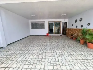 Casa com 3 Quartos à venda, 212m² no Alvorada, Manaus