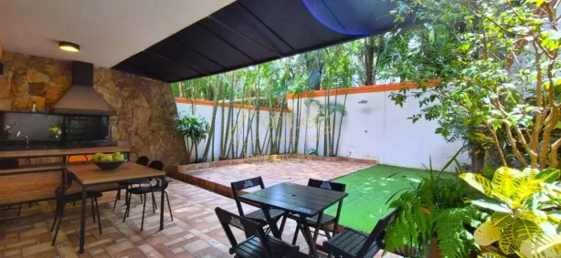 Casa de Condomínio com 3 Quartos à venda, 320m² no Jardim Viana, São Paulo