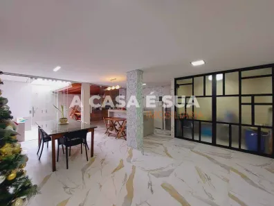 Casa com 3 Quartos à venda, 180m² no Jardim Riacho das Pedras, Contagem