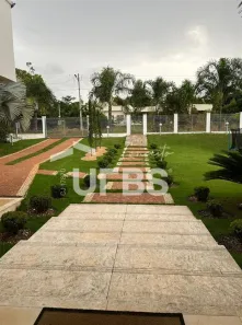 Fazenda/Sítio com 6 Quartos à venda, 625m² no , Hidrolândia