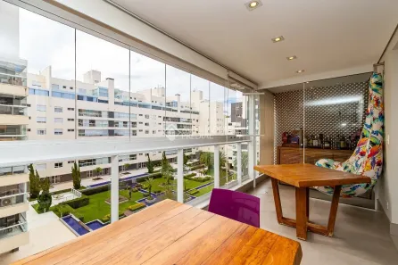 Apartamento com 4 Quartos à venda, 193m² no Água Verde, Curitiba