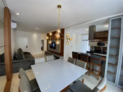 Apartamento com 3 Quartos à venda, 196m² no Centro, Balneário Camboriú