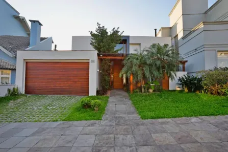 Casa com 4 Quartos à venda, 341m² no Nonoai, Porto Alegre