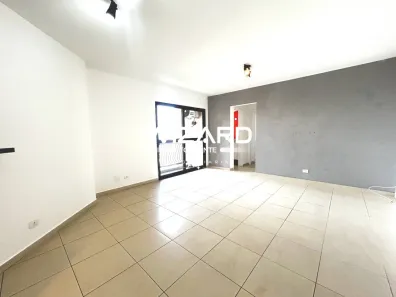 Apartamento com 2 Quartos para alugar, 72m² no Jardim Maria Rosa, Taboão da Serra