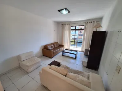 Apartamento com 2 Quartos para alugar, 100m² no Braga, Cabo Frio