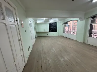 Sala Comercial com 7 Quartos para venda ou aluguel, 130m² no Centro, São Paulo