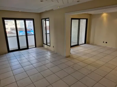 Apartamento com 3 Quartos à venda, 200m² no Embaré, Santos