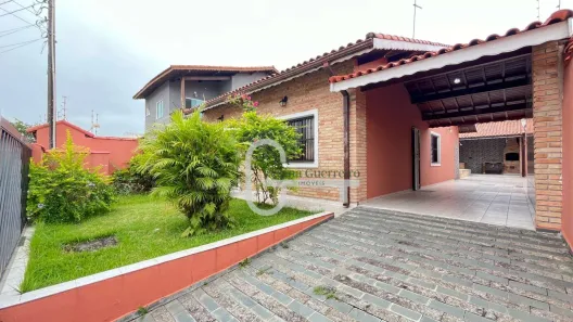 Casa com 3 Quartos à venda, 124m² no Balneário Stella Maris, Peruíbe