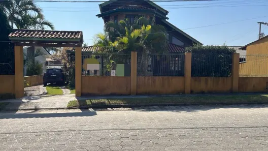 Casa com 2 Quartos à venda, 157m² no São João do Rio Vermelho, Florianópolis