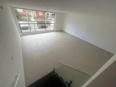 Casa com 4 Quartos à venda, 244m² no Embaré, Santos