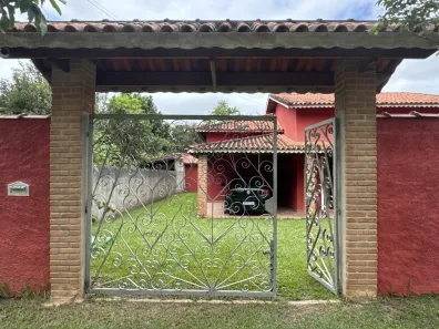 Fazenda/Sítio com 3 Quartos à venda, 267m² no Jardim Costao, Santa Branca