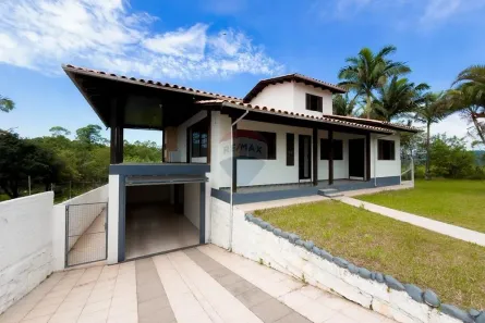 Casa com 3 Quartos à venda, 277m² no Metropol, Criciúma