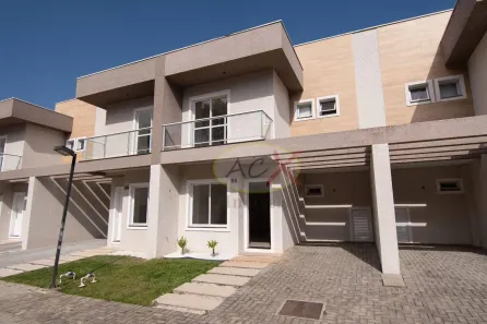 Casa de Condomínio com 3 Quartos à venda, 110m² no Campo Comprido, Curitiba