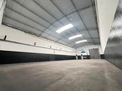 Galpão/Depósito/Armazém com 4 Quartos para alugar, 523m² no Campos Elíseos, Ribeirão Preto