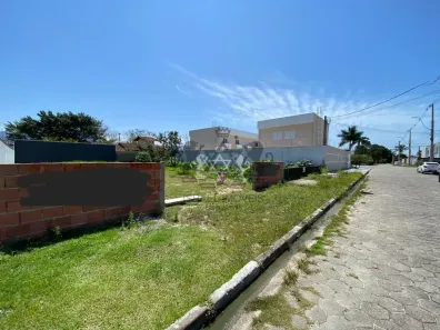 Lote/Terreno à venda, 300m² no Pontal de Santa Marina, Caraguatatuba