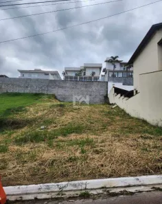 Lote/Terreno à venda, 450m² no Villaggio Capríccio, Louveira