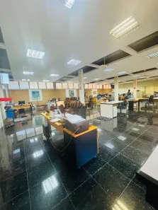 Prédio Comercial para alugar, 1100m² no Casa Grande, Diadema