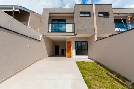 Sobrado com 3 Quartos à venda, 161m² no Pilarzinho, Curitiba