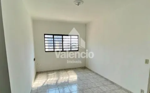 Casa com 2 Quartos à venda, 90m² no Parque Novo Mundo, Americana