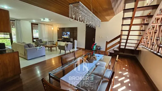 Casa com 4 Quartos à venda, 320m² no Fradinhos, Vitória