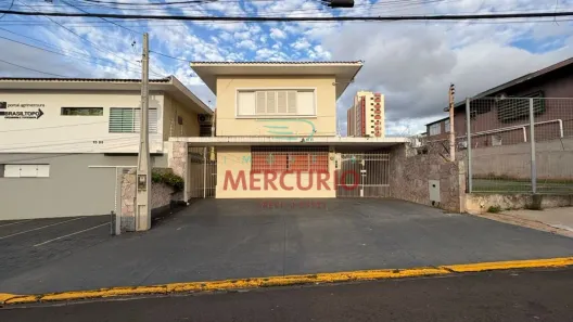 Ponto Comercial para alugar, 236m² no Centro, Bauru