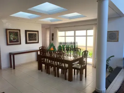 Casa com 5 Quartos à venda, 420m² no Gleba Fazenda Palhano, Londrina