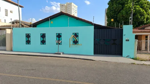 Casa com 4 Quartos à venda, 68m² no Jardim Petrópolis, Cuiabá