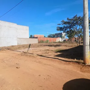 Lote/Terreno à venda, 200m² no Residencial Bica do DER, Brasília