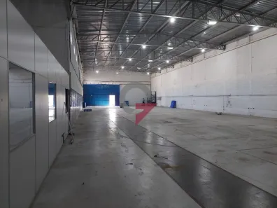Galpão/Depósito/Armazém para alugar, 825m² no Loteamento Quinta das Frutas, Taubaté
