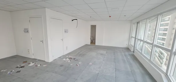 Sala Comercial para venda ou aluguel, 70m² no Consolação, São Paulo