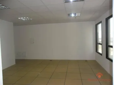 Sala Comercial para alugar, 45m² no Alphaville Industrial, Barueri