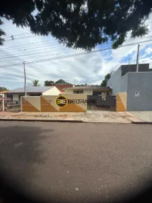 Casa com 3 Quartos à venda, 131m² no Conjunto Habitacional Sanenge III, Maringá
